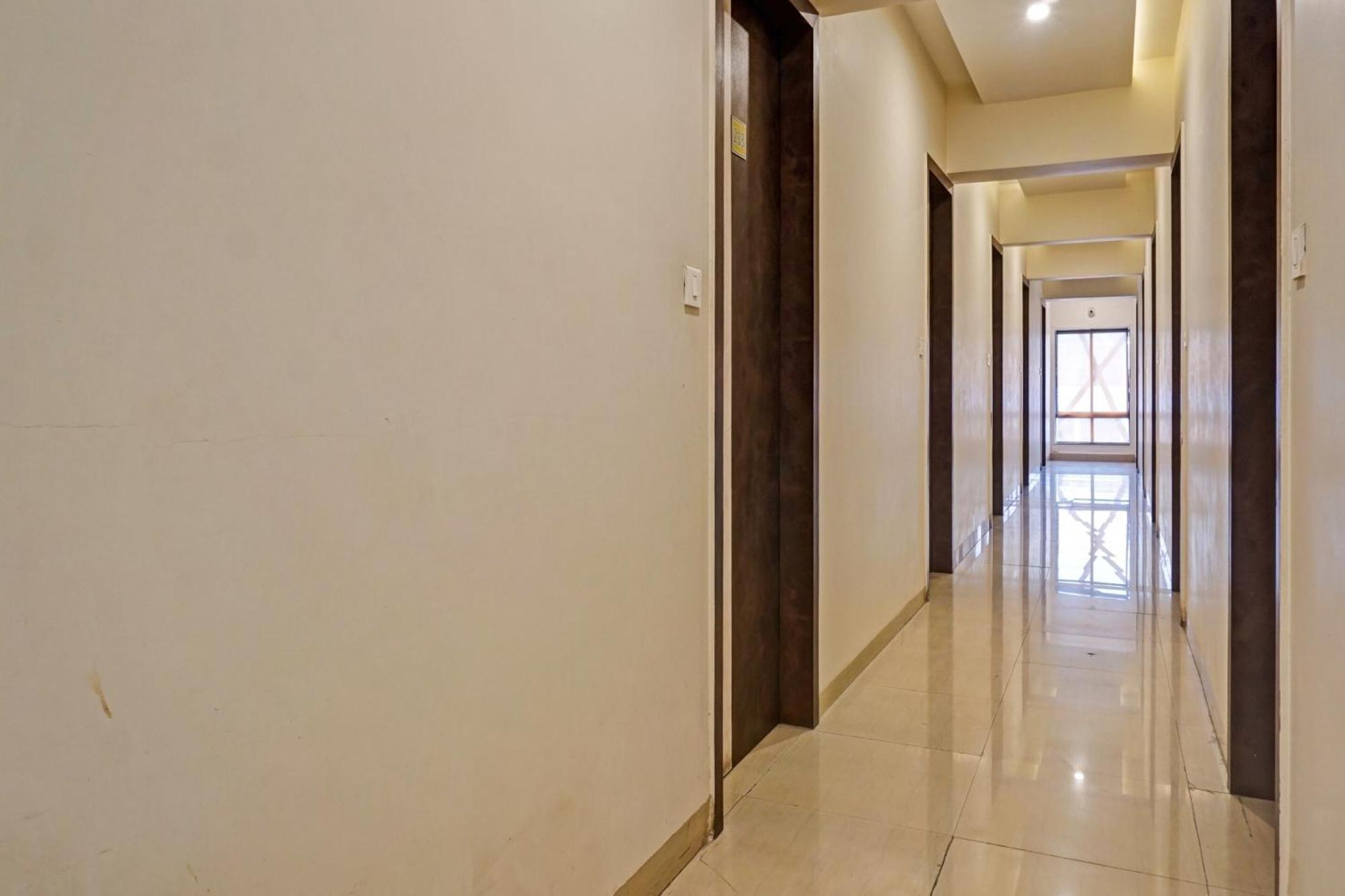 Collection O Royce Studios Near Pune Airport Exterior foto